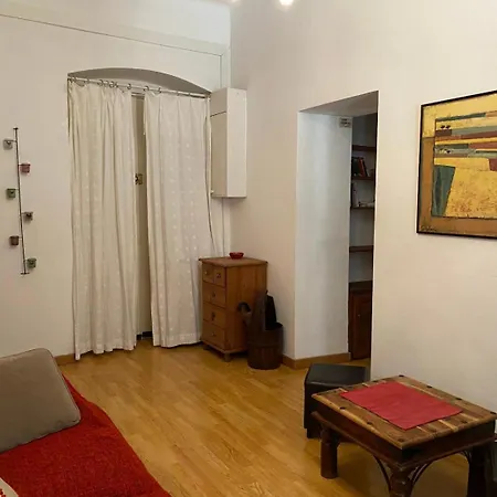 Apartment Nid Au 5eme Avec Ascensseur *